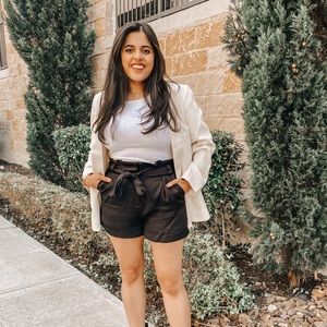 Meet your Posher, Aarifa